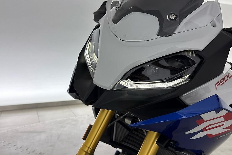 BMW MOTO F 900 XR - fotka 7 z 14
