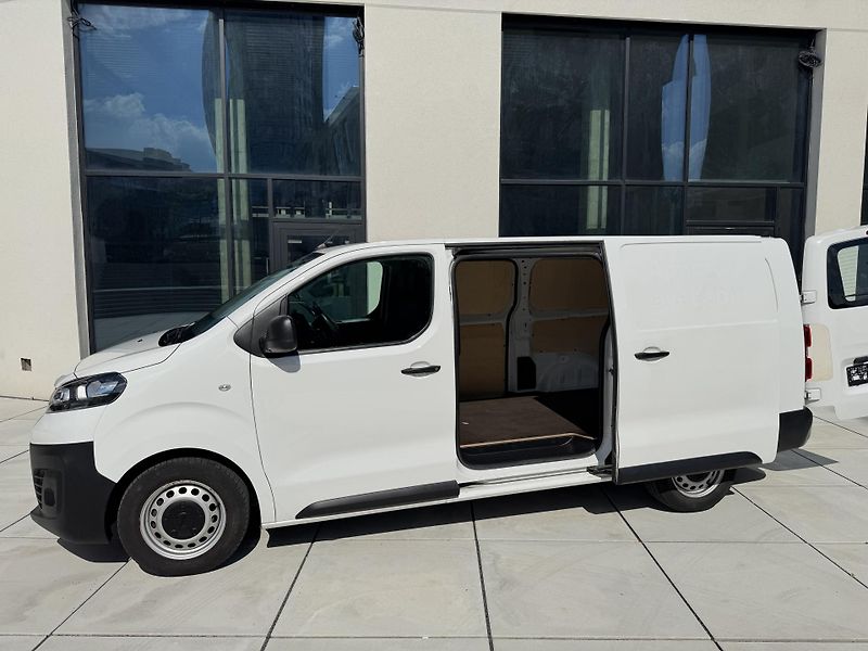 Opel Vivaro COMFORT L3H1 2.8T 1 MAJITEL  - fotka 15 z 36