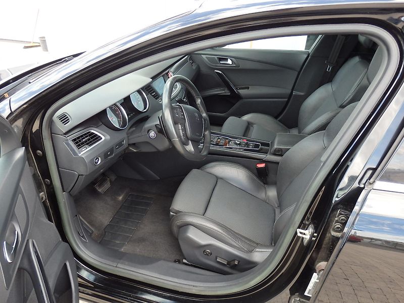 Peugeot 508 2.0 HDI 120 kW AUTOMAT, NAVI - fotka 7 z 20