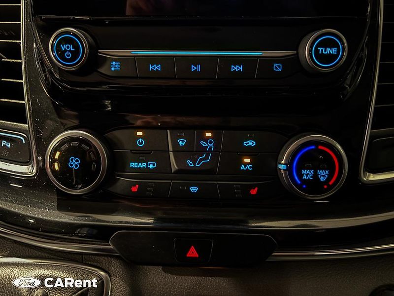Ford Tourneo Custom Tourneo Custom Titanium L2 - fotka 15 z 18