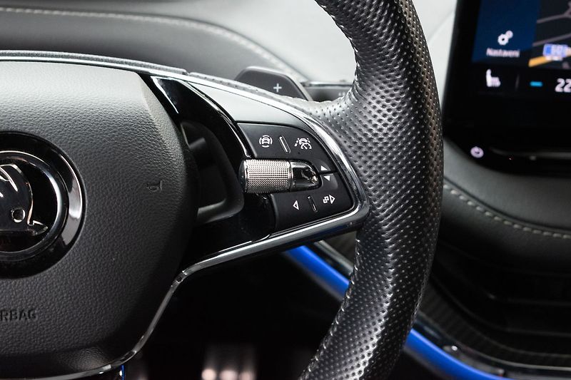 Škoda Enyaq 60 62kWh SPORTLINE*SoH-87%*DPH - fotka 17 z 40