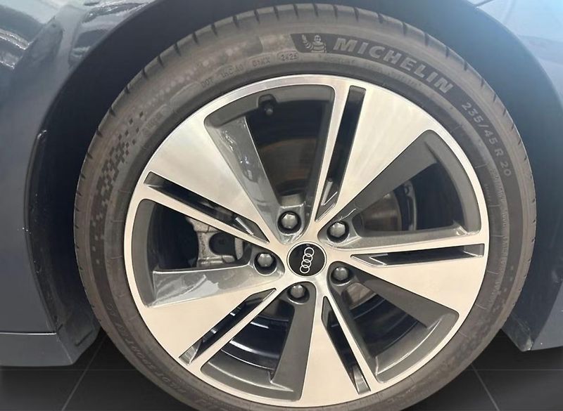 Audi A6 e-tron Sportback 360k Tažné  - fotka 8 z 21