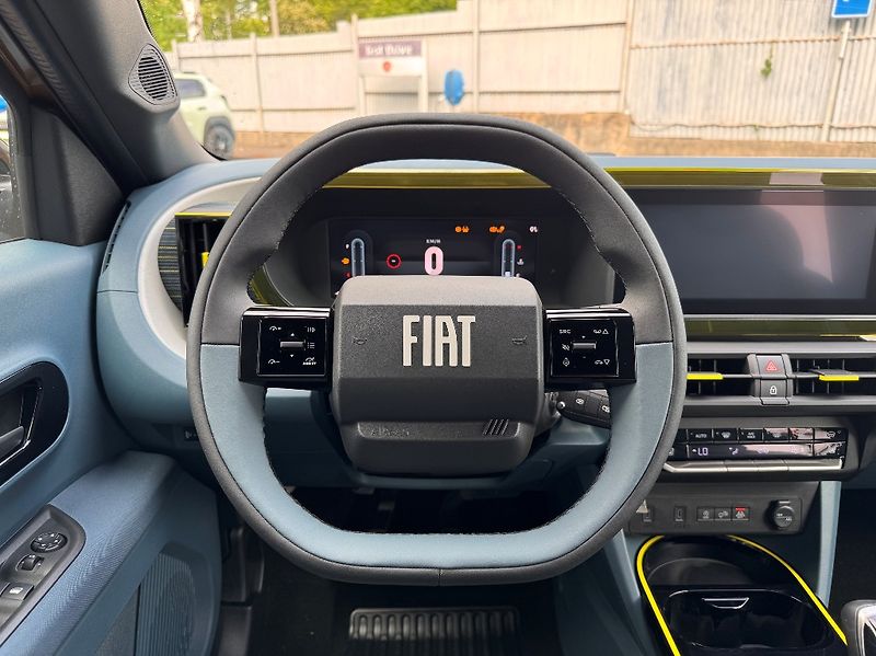 Fiat Grande Panda (2026) ICON 1.2 Turbo (100k) 6MT - fotka 18 z 32