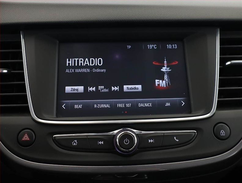 Opel Crossland X (2019) 1.2 Turbo, Automat, Serv.kniha - fotka 15 z 19