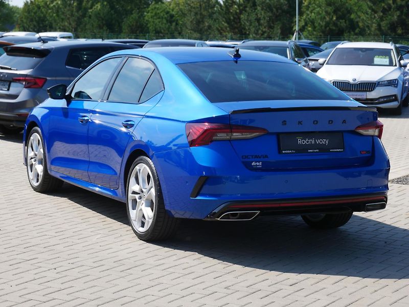 Škoda Octavia - fotka 8 z 23