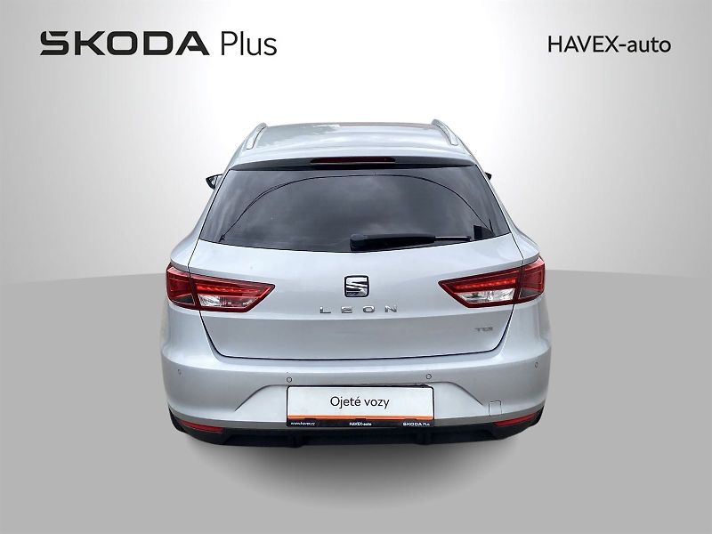Seat Leon (2015) ST 1.6 TDI DSG Style - fotka 29 z 29