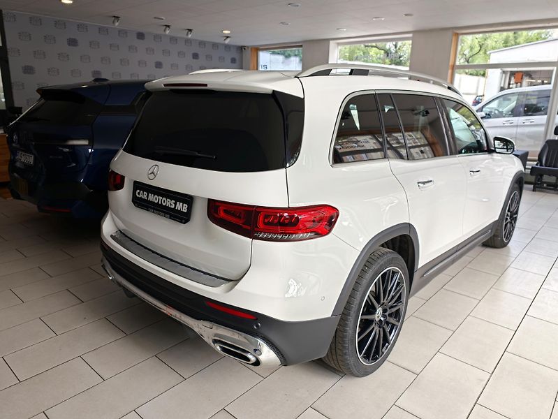 Mercedes-Benz GLB 200d 4M AMG 7míst - fotka 5 z 48