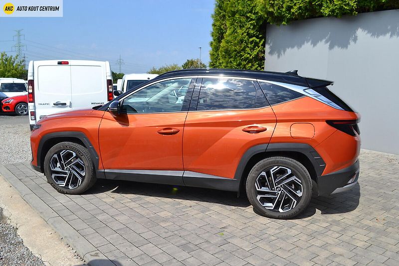 Hyundai Tucson 1,6 T-GDI PHEV 4WD AT PREMIUM - fotka 2 z 69