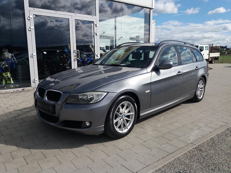 BMW Řada 3 (2010) 2.0d,105kW,VÝHŘEV.SEDADEL!! - fotka 1 z 26