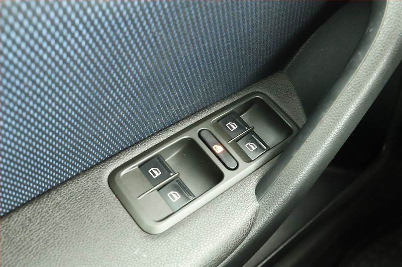Škoda Yeti (2012) 1.2 TSI, Automat, Xenony - fotka 11 z 16