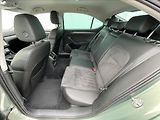Škoda Superb 2,0 TDI DSG Style Plus NAVI - náhled 16