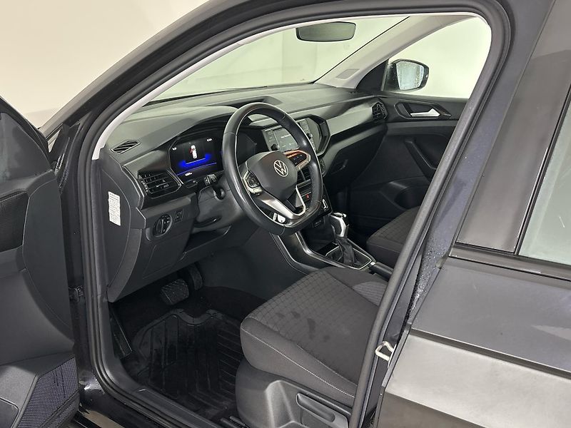Volkswagen T-Cross LIFE - fotka 6 z 28