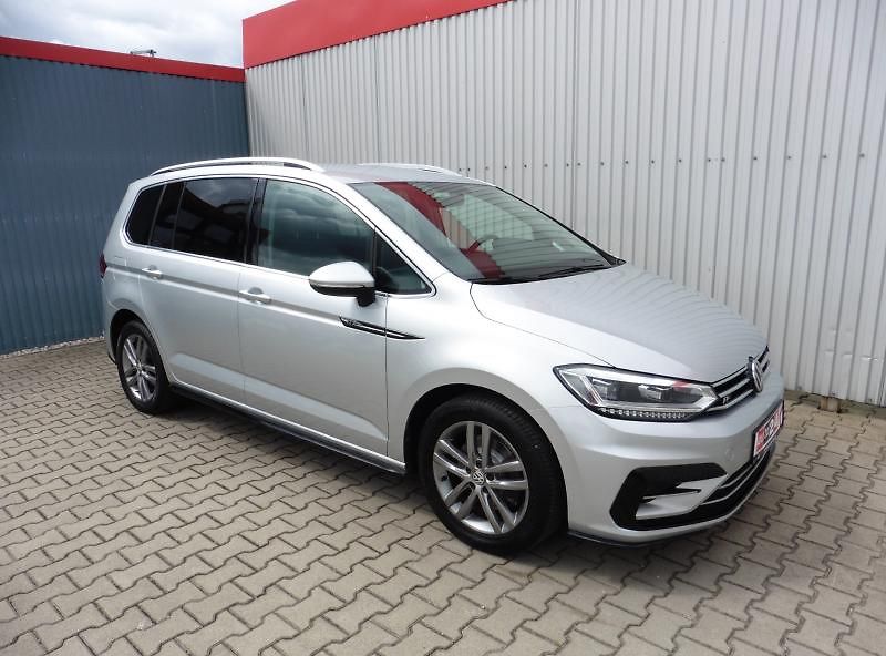 Volkswagen Touran 1,4 TSI R-Line, Navi, 7.míst.. - fotka 2 z 23