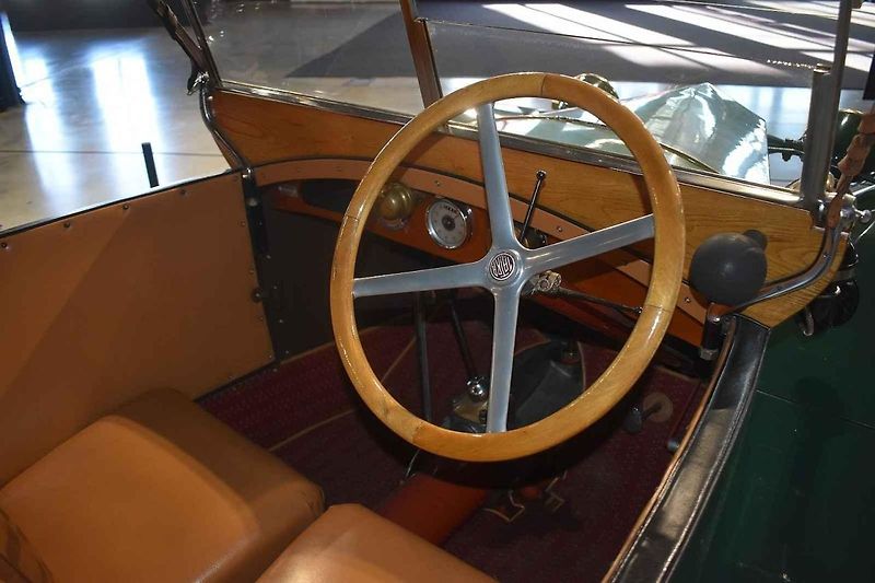 Tatra 11 v muzeu nákladních automobilů v Kopřivnici