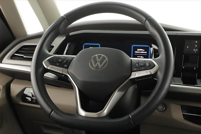 Volkswagen Multivan (2024) 2.0 TDI - fotka 8 z 20