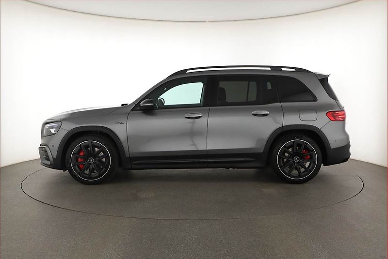 Mercedes-Benz GLB (2025) 35 AMG 4MATIC - fotka 3 z 26