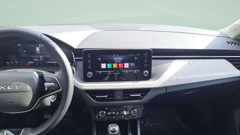 Škoda Scala Top Selection 1,0 TSI/85 kW 6M - fotka 16 z 17