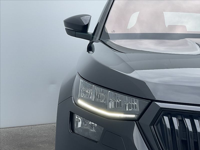 Škoda Kodiaq 2,0 TSI 4x4 DSG Sportline ACC - fotka 21 z 24