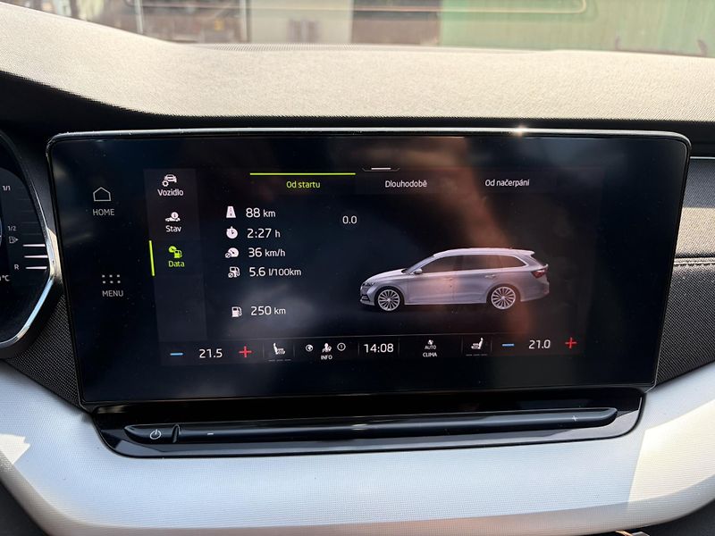 Škoda Octavia (2023) 2.0 Tdi 85kw Dsg Style Combi   - fotka 14 z 36