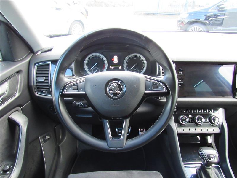 Škoda Kodiaq 2,0 TDI 110kW Scout 4x4 DSG - fotka 14 z 36