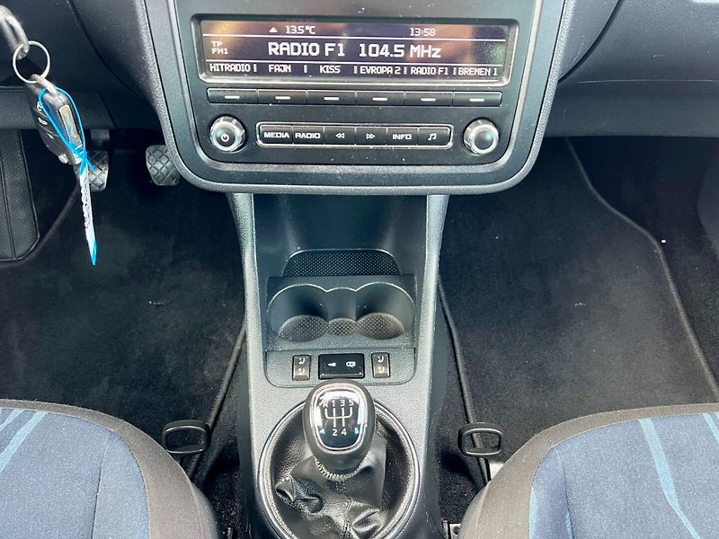 Škoda Roomster (2013) 1.2 TSI 77 kW - fotka 15 z 17