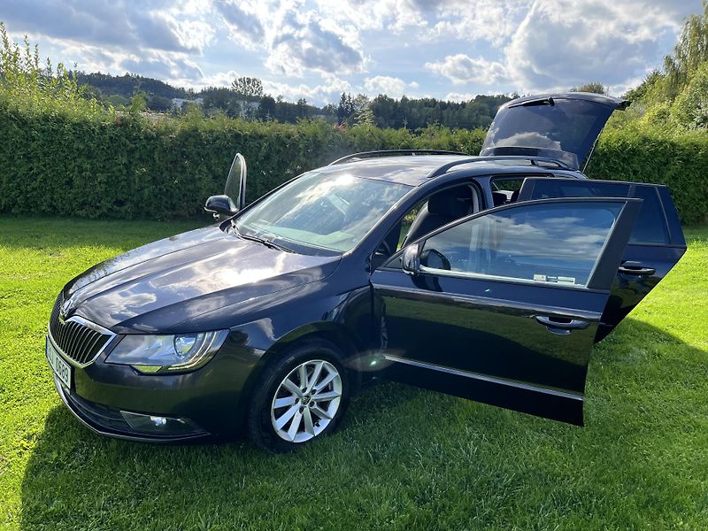 Škoda Superb 2.0TDI 103KW,DIGIKLIMA,TZ,ALU - fotka 26 z 48