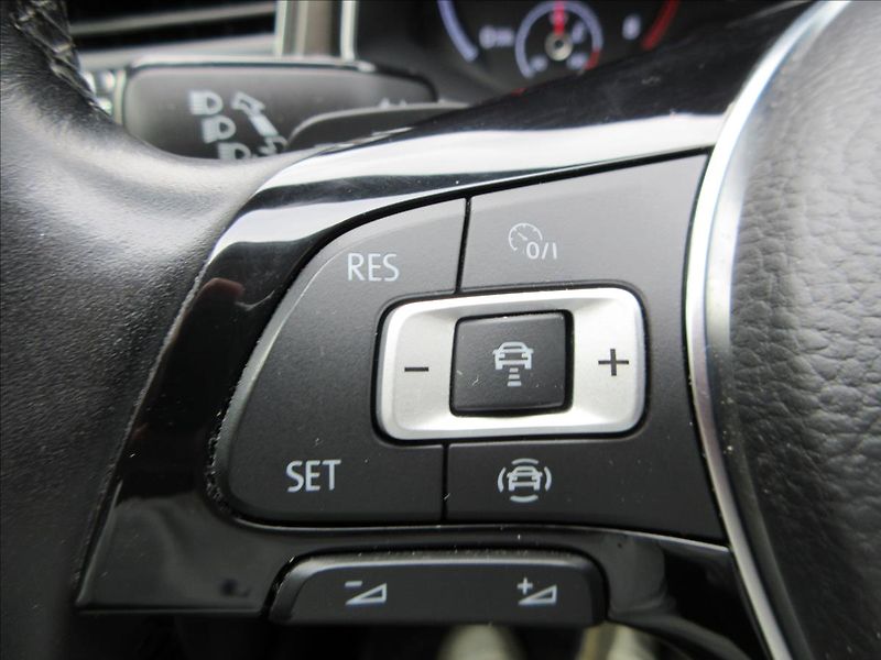 Volkswagen T-Roc 1,5 TSi 110Kw, DSG, Nové ČR - fotka 24 z 41