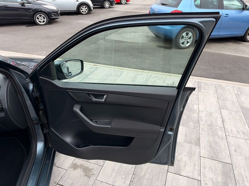 Škoda Fabia (2016) Ambition 1.2 TSI 66kW - fotka 25 z 33
