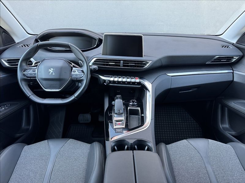 Peugeot 3008 1,2 i ALLURE DPH 1.maj původČR - fotka 23 z 50
