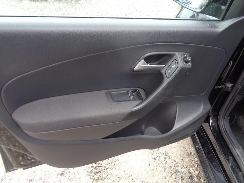 Volkswagen Polo 1,4 TDI - fotka 10 z 12