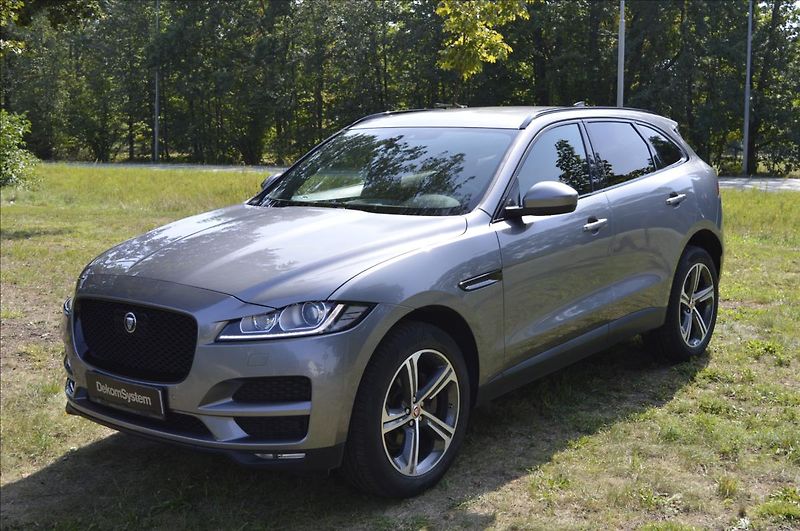 Jaguar F-Pace 2,0 20d AWD PRESTIGE 180k Auto - fotografie inzerátu