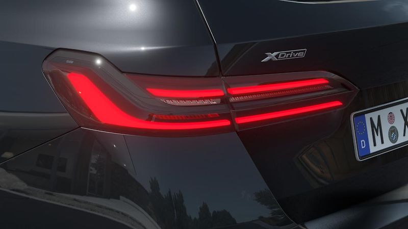 BMW Řada 5 550e xDrive Touring - fotka 9 z 14