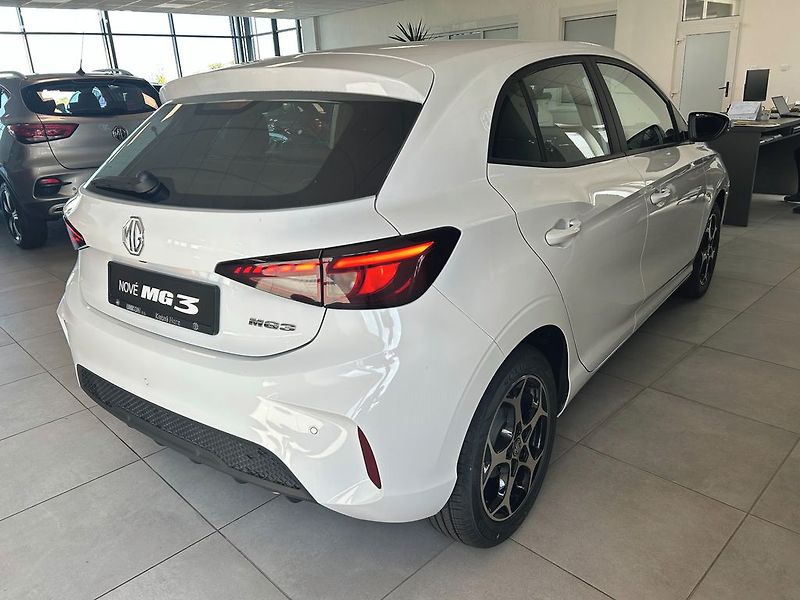 MG MG3 (2025) 1,5 ELEGANCE - fotka 5 z 6