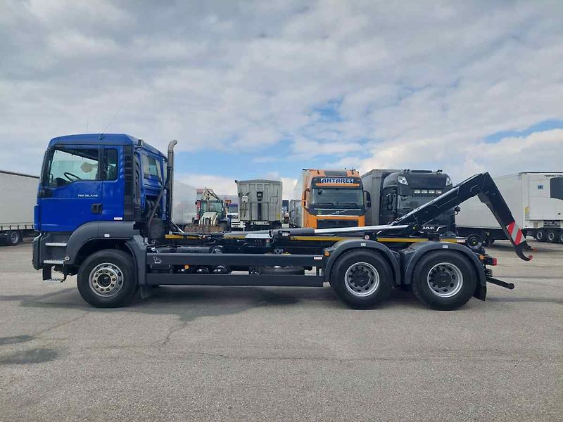 MAN TGS 26.440 BL 6x4 - fotka 16 z 76