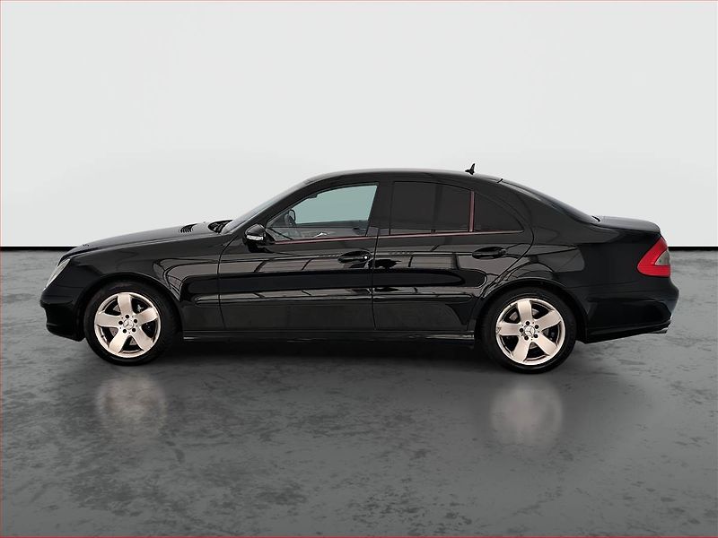 Mercedes-Benz Třídy E (2007) Edition E 280 CDI 4MATIC, 4X4 - fotka 3 z 16