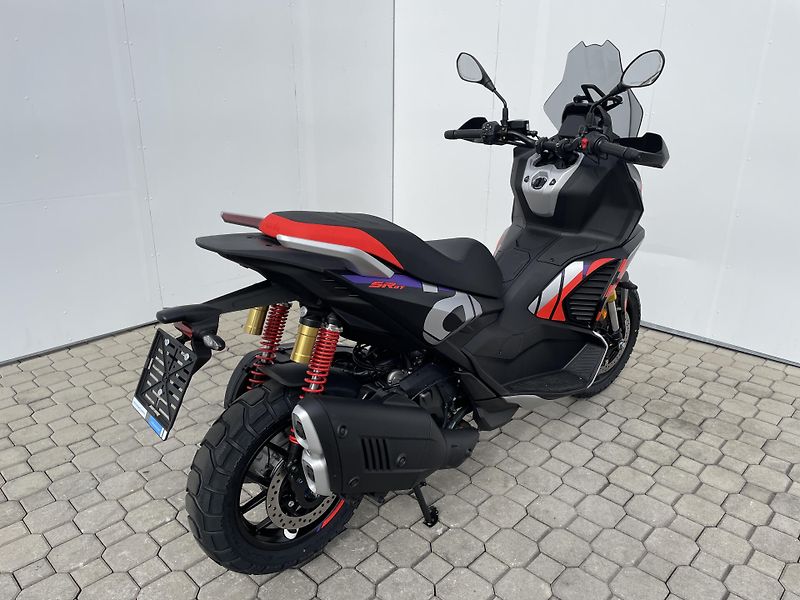 Aprilia (2026) SR GT 400 Rally Replica EU5+ - fotka 9 z 13