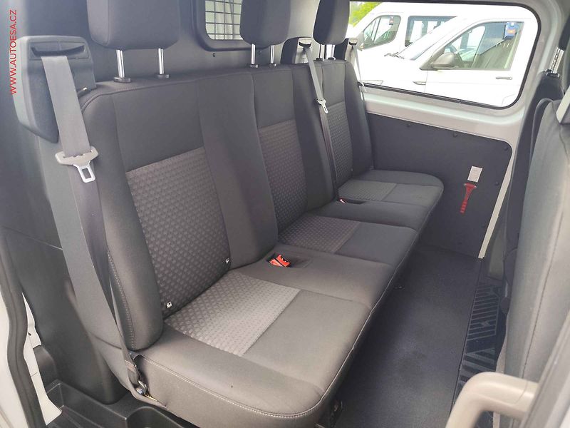 Ford Transit Custom (2019) 2.0TDCi L2 6míst, Trend, nez - fotka 11 z 22