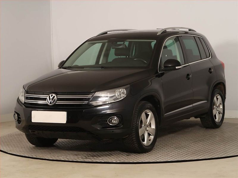 Volkswagen Tiguan (2014) 2.0 TDI, 4X4, Navi, Tempomat - fotka 2 z 18