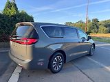 Chrysler Pacifica (2023) 3,6 Hybrid RU Radar Limit 2023 - náhled 3