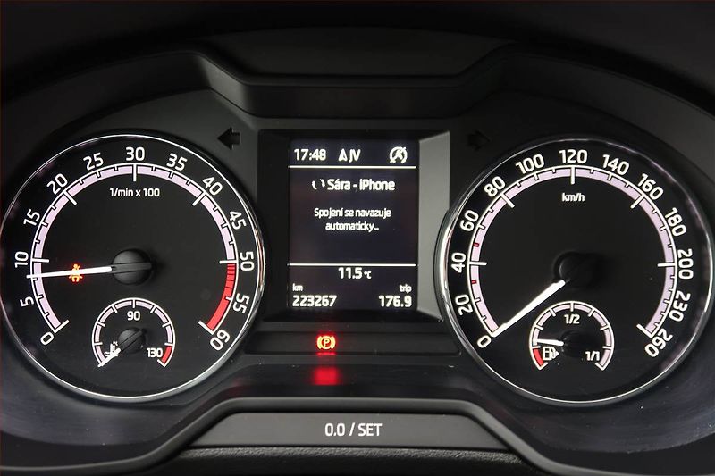 Škoda Octavia (2017) 1.6 TDI, Navi, Tempomat - fotka 10 z 16