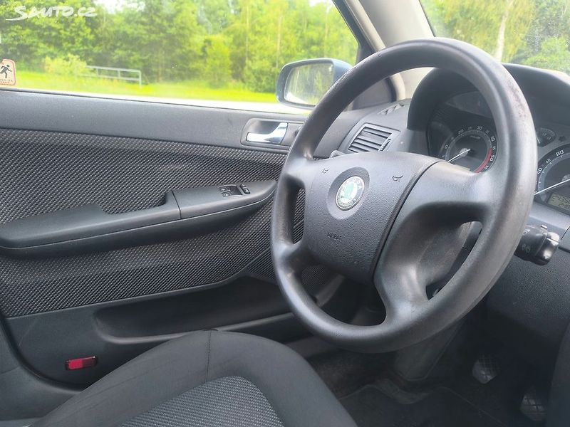 Škoda Fabia 1,9SDI,PĚKNÁ,TZ,1MAJ45L - fotka 11 z 19