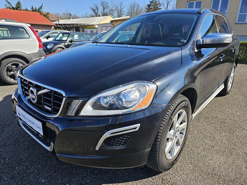 Volvo XC60 (2011)  T6 224kW 4x4 R-DESIGN,NAVI - fotografie inzerátu