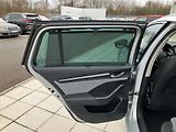 Škoda Octavia 2.0TDI 110 kW DSG TOP SELECTIO - náhled 24