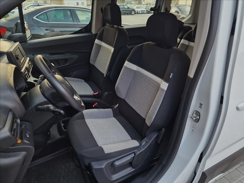 Citroën Berlingo 1.5 BlueHDi S&S M PROFI+ Feel - fotka 36 z 50