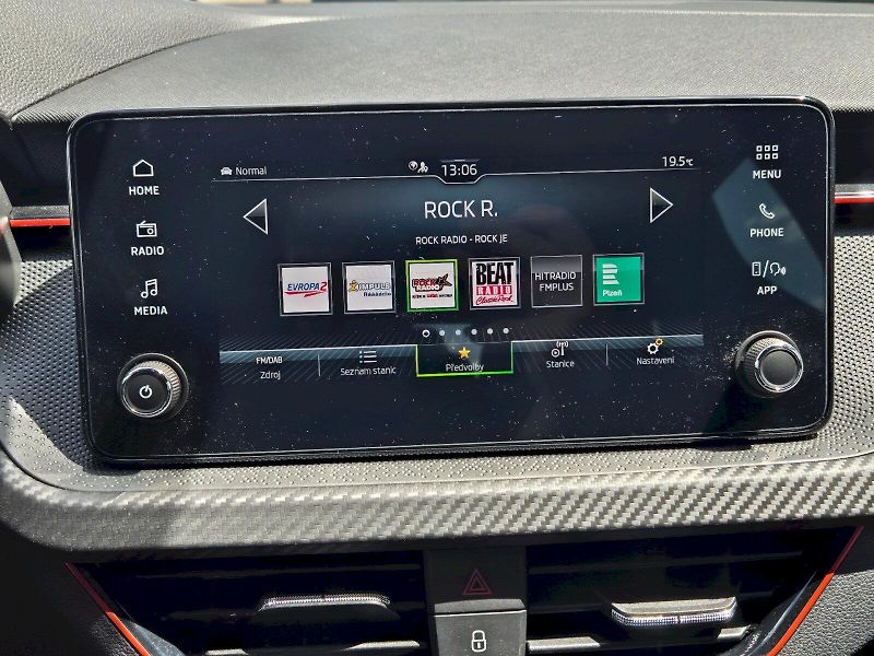 Škoda Kamiq (2025) Monte Carlo 1.5TSi 110kW 7°aut - fotka 24 z 30