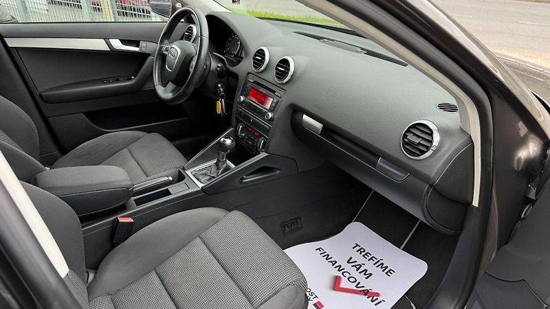 Audi A3 (2010) 1.4TFSi 92kW REZERVOVANO - fotka 16 z 22