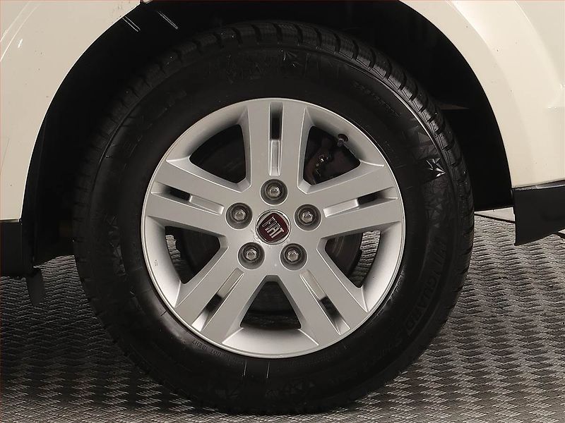 Fiat Freemont (2016) 2.0 MultiJet, 4X4, Automat - fotka 15 z 22