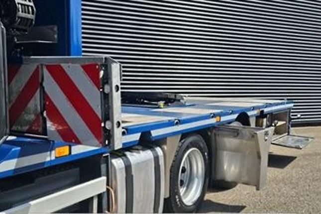 Volvo FH (2024) 460 8x2 plato/tahač + HR - fotka 17 z 30