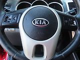 Kia Venga (2010) 1.4 CRDi, nová STK - náhled 17