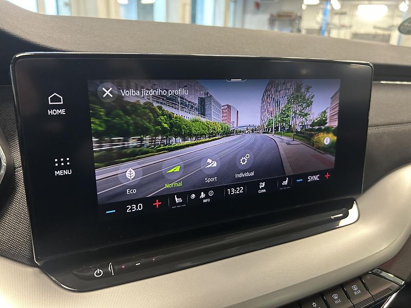 Škoda Octavia (2022) 2.0TDi Style Matrix LED NezávT - fotka 13 z 30